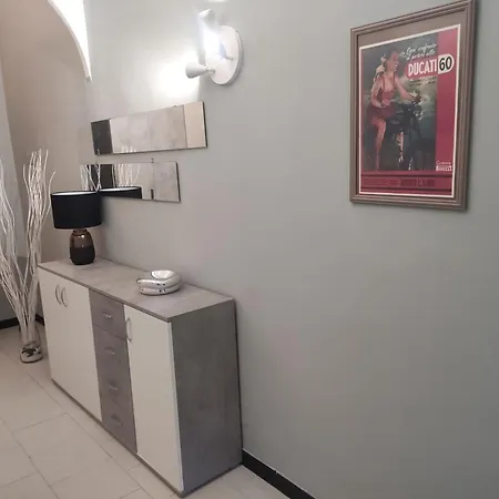 Traveller House アパート *