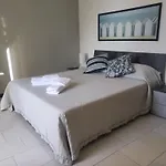 شقة Traveller House