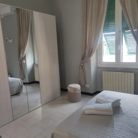 Traveller House Apartmán La Spezia