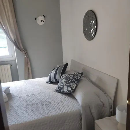 Traveller House Apartmán La Spezia