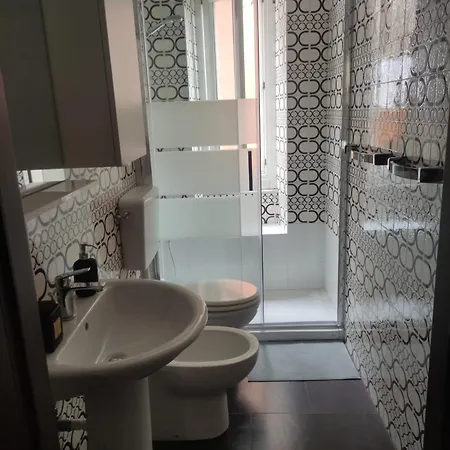 Traveller House Апартаменты Специя