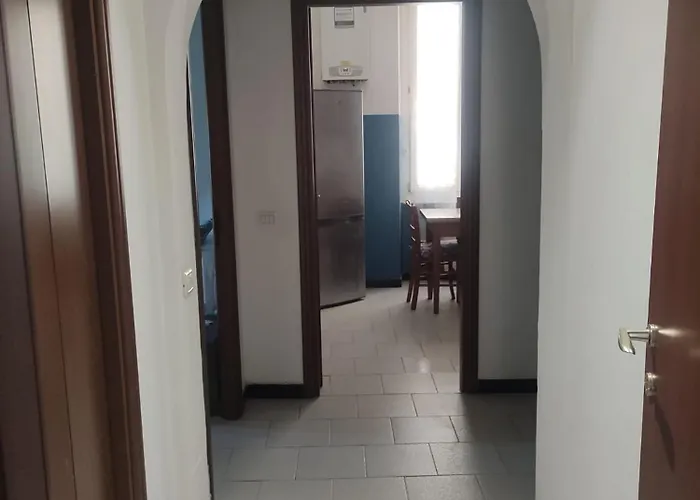 Traveller House *